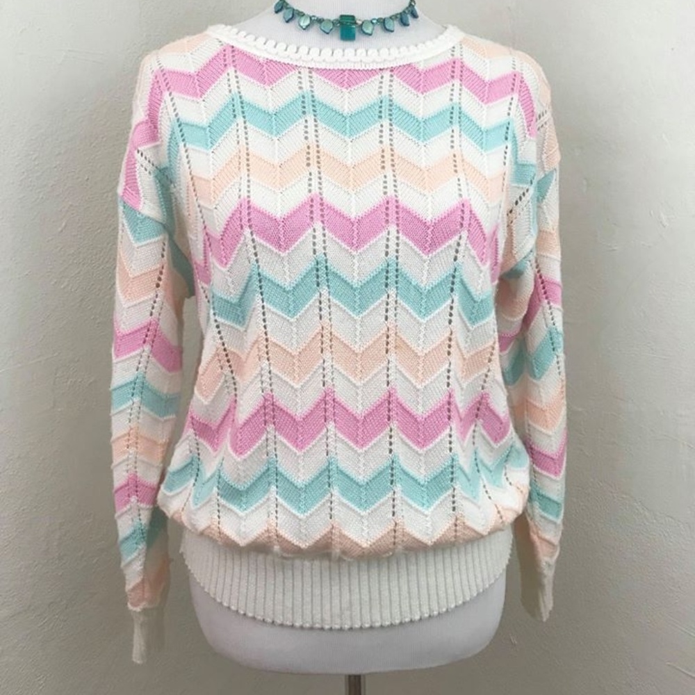 Vintage 1980s Pastel Rainbow Chevron Sweater